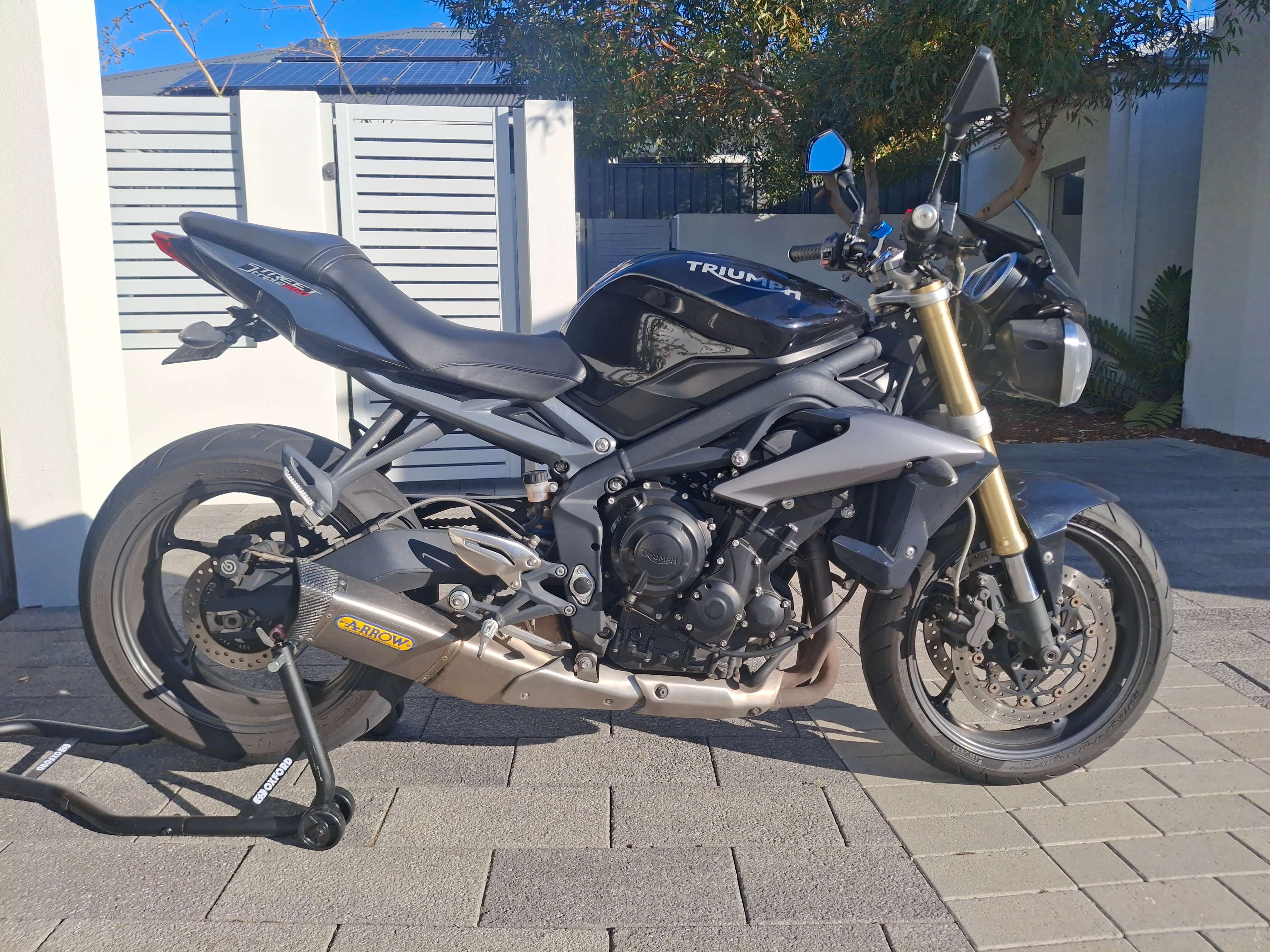 Triumph Street Triple