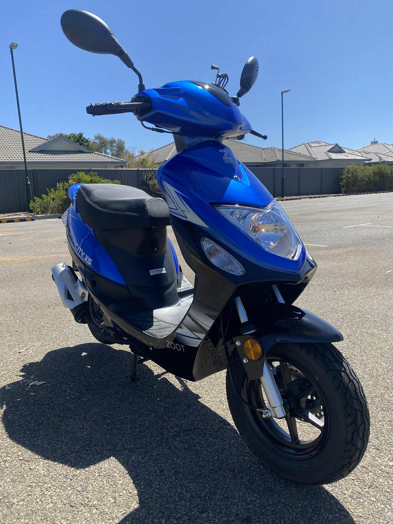 Zoot City 50CC - Uber Eats - 1LP-173